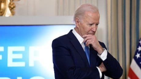 Joe Biden ha un tumore alla prostata. All’ex presidente Usa auguri di Trump a Obama
