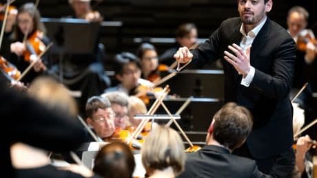 Konzert-Ausladung von Lahav Shani: Wie der Krieg die Kunst erfasst