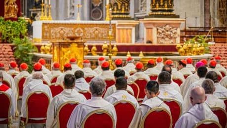Vatikan: Konklave offiziell eröffnet - wer wird neuer Papst?