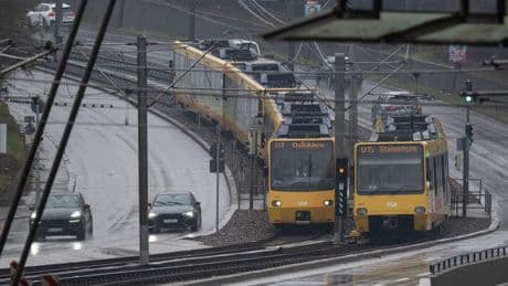 Unfall zwischen Auto und Stuttgarter Stadtbahn