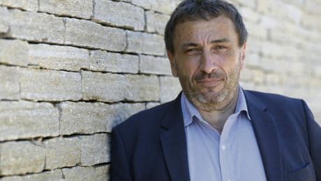 Mortalité infantile : « Allons voir sur le terrain si fermer les maternités est toujours la bonne décision », propose le député Paul-André Colombani