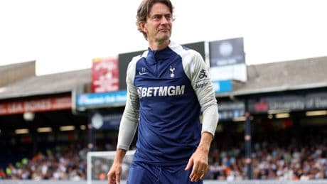 Thomas Frank plays down injury concerns over Dominic Solanke and Destiny Udogie