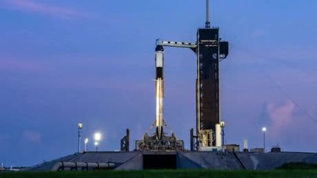 Elon Musk retrasa el lanzamiento de su nave Dragon a la Estación Espacial en medio de la polémica con Trump