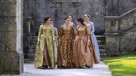 « Une amitié dangereuse » sur France 2 : « En tant que femme, on ne se sent pas seules avec Anne d’Autriche et Marie de Rohan pour ancêtres »