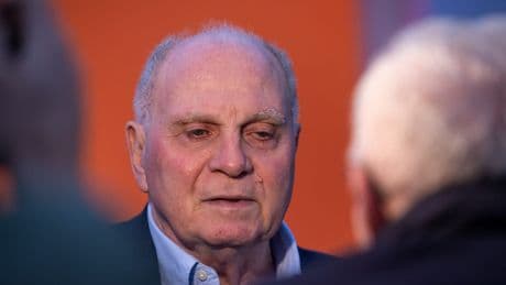 Er spricht von „schönem Mist“ und „jeden Furz“ - Riesen-Rundumschlag von Uli Hoeneß