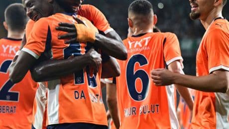 Başakşehir, Viking seferinde!
