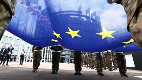Bruxelles promet de consacrer 131 milliards d’euros à la défense et à l’espace