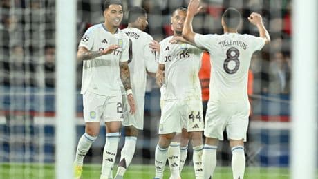 Aston Villa Tottenham'ı devirdi!