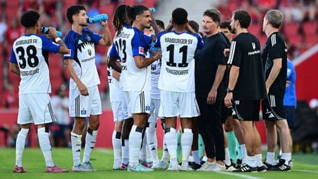 Start in Mönchengladbach - Komplett-Umbau mit hohem Risiko für den HSV