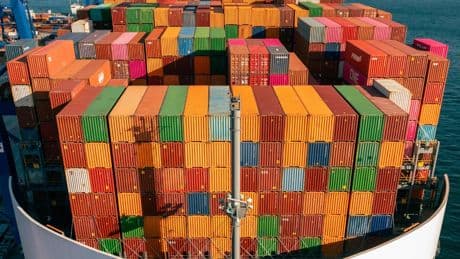 Las exportaciones españolas a EE UU pierden fuelle y agravan el déficit comercial