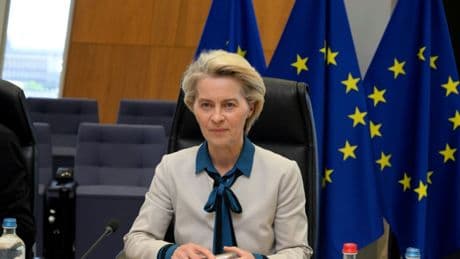 SMS mit Pfizer in Pandemie: Niederlage für Kommission vor EU-Gericht