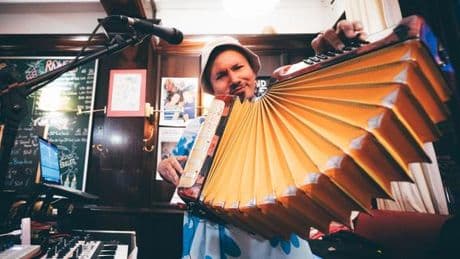 Le nouveau souffle de l’accordéon, des guinguettes aux créations contemporaines