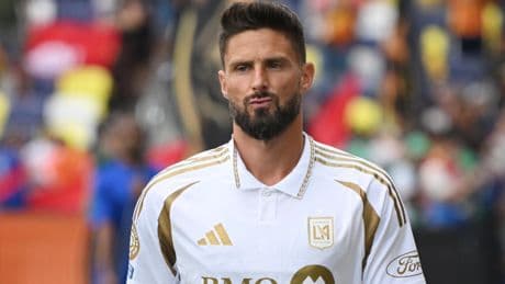 Mercato : Lille officialise l’arrivée d’Olivier Giroud pour une saison