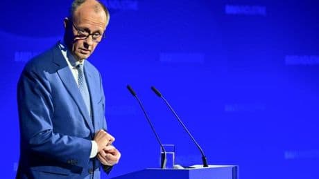 Friedrich Merz hält Rede auf dem Tag der Bauindustrie in Berlin
