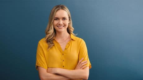 Leslie, experta en moda e imagen: “Cuidado cuando vistes de color amarillo porque las personas te asociarán con la mentira, la cobardía y puede provocar irritación”