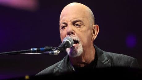 Billy Joel canceled all concerts after doctors found cerebrospinal fluid buildup in his brain. Here's what that means.