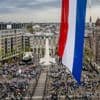 Live dodenherdenking | Dam begint vol te stromen, aftellen naar 20.00 uur