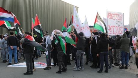 ’Omstreden Nederlandse Palestijn Abou Eenarm heeft al jaren nauwe banden met Hamas’