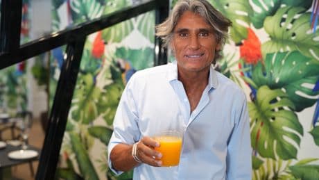 Pepe Imaz, entrenador mental de Novak Djokovic: "Para muchos estoy loco, soy un grillado, pero yo he salvado mi vida, soy feliz"