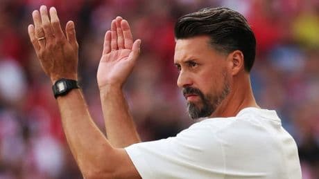 Fußball-Bundesliga: Augsburg effektiv: Wagners erfolgreiche Premiere in Freiburg