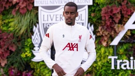 Alexander Isak's behaviour labelled 'sad' as his replacement's conduct also slammed