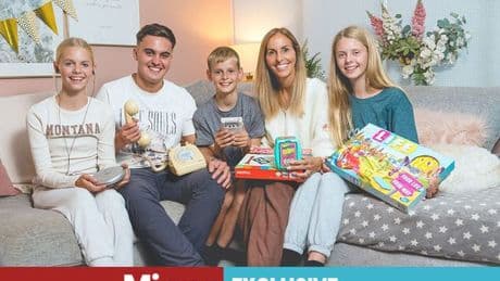 ‘We gave up the internet for five days - I’m surprised my marriage didn’t end’