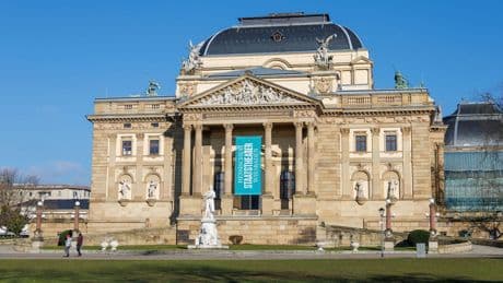 Theater: Rhein bezeichnet Maifestspiele als "Perle der Kultur"