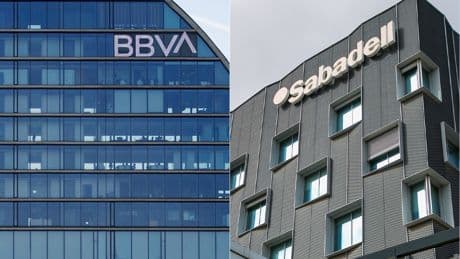 La CNMC aprueba la opa de BBVA sobre Sabadell y cede al Gobierno la última palabra