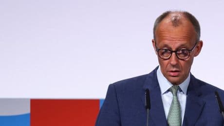 „Nicht länger akzeptabel“ – Merz kündigt „umfassende“ Überprüfung von Fördermitteln an