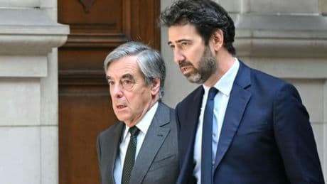 Procès contre François Fillon: quatre ans de prison avec sursis requis contre l'ex-Premier ministre
