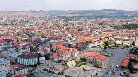 CHP’nin bugünkü Sivas mitingi öncesi izlenimler... Cumhuriyet şehrinden, muhafazakâr kaleye; Sivas’ın dönüşümü!