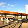 “Terwijl ik ging betalen, lieten ze een autoband leeglopen”: Paul (82) en Lea (84) getuigen over brutale diefstal aan Spaans tankstation