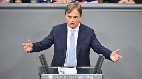 Brief an Bundestagspräsidentin - Verstößt der AfD-Saal gegen Brandschutz?