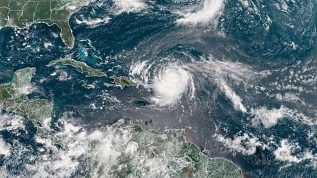 How will Hurricane Erin impact Scotland as category 3 storm threatens UK weather?