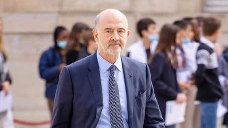 Déficit : la France n’est pas menacée d’une mise sous tutelle du FMI, estime Pierre Moscovici