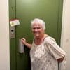 Irene (82) zit al weken vast in flat door kapotte lift (en ‘ambetante buur’): “Ze doen alsof wij debielen zijn”