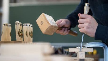 Größere Lücken: Längere Abi-Zeit verschärft Nachwuchssorgen im Handwerk