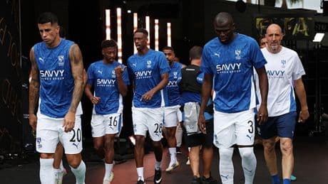 TRANSFER HABERİ | Fenerbahçe'den sağ bek sürprizi! Menajerler aracılığıyla önerildi