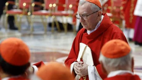 El pacto del Vaticano con Pekín pesa sobre el candidato favorito a convertirse en Papa