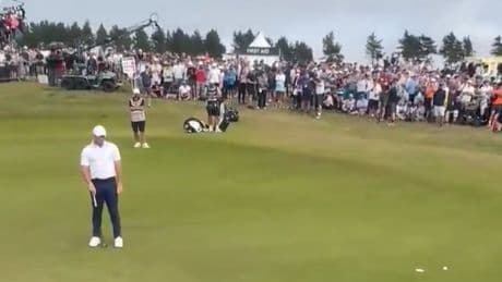 Rory McIlroy rips greens at Scottish Open in fiery hot mic moment