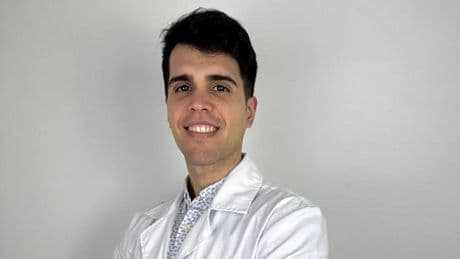 Carlos Dorado, experto en nutrición: "Congelar el pan cambia su estructura y hace que llegue intacto al colon"