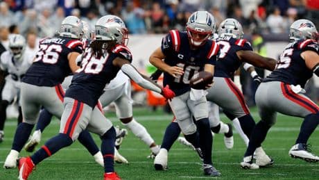 In Mike Vrabel’s Debut As Patriots Coach, The Ground Game Got Left Behind