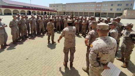 La Armada moviliza a cien militares para luchar contra los incendios a petición de la UME