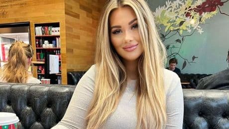 Shaughna Phillips shows off her growing bump in comfy ASOS co-ord with plenty of stretch
