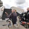 Nieuwe brug van 600.000 euro onbruikbaar voor sommige bewoners: ‘Wie heeft dit bedacht?’