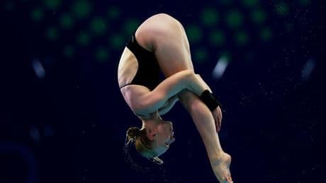Schwimm-WM in Singapur : Pauline Pfeif holt Silber für die deutschen Wasserspringer