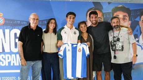 "Me haría mucha ilusión y me llenaría de orgullo llevar el '21'"