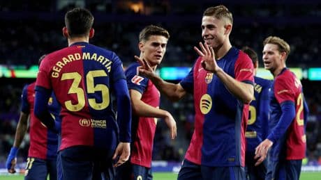 El Barça se salva de la quema con una sufrida victoria ante el Real Valladolid y mete presión al Real Madrid por La Liga