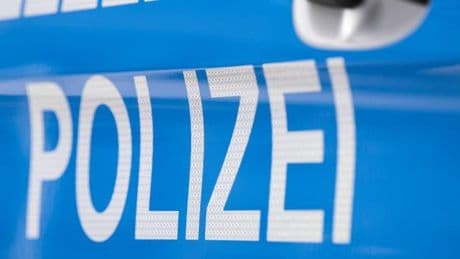 Unbekannte schießen mit Kunststoffmunition auf Teilnehmer einer Fahrrad-Demonstration
