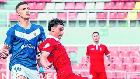 El Terrassa gana su primer partido